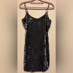 NWT Forever 21 Silver Velveteen Slip mini Dress size Medium